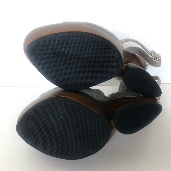 ♦️SOLD♦️PLEASURES Day & Night Swan Taupe Heel Sand - Picture 7 of 12